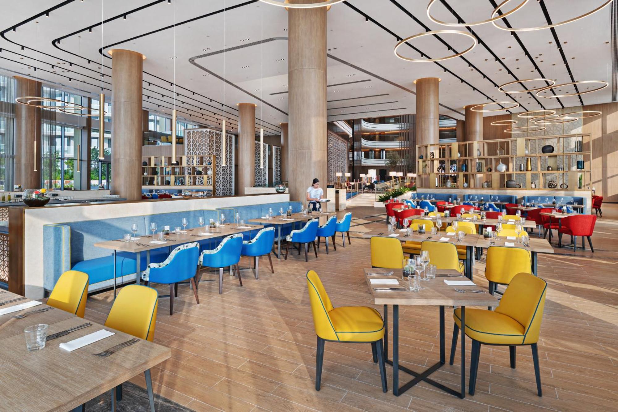 Ja The Resort - Ja Lake View Hotel, Dubai Luaran gambar The restaurant